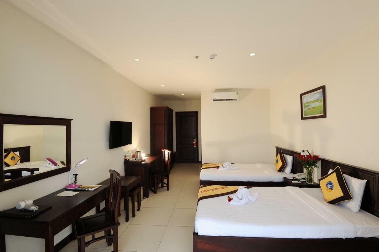 Cuu Long Hotel Mỹ Tho Exterior foto